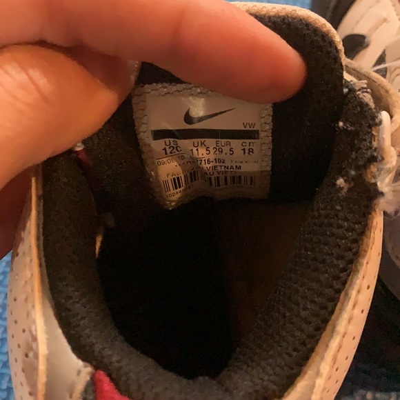Boys Nike 6.0 size 12C. - Picture 4 of 6